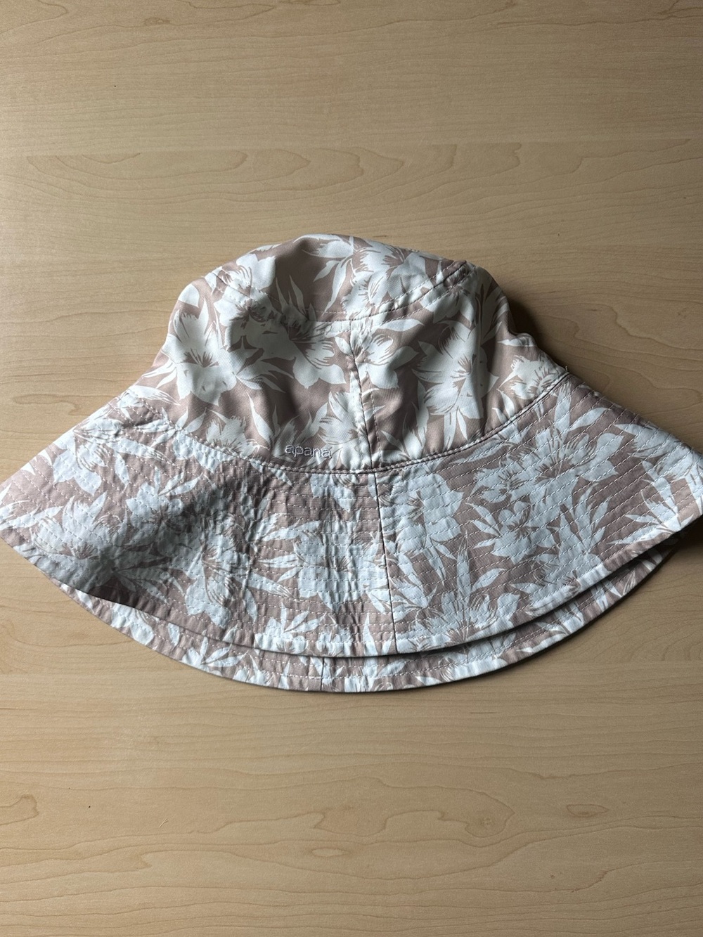 Apana Neutral Floral Print Bucket Hat – One Size